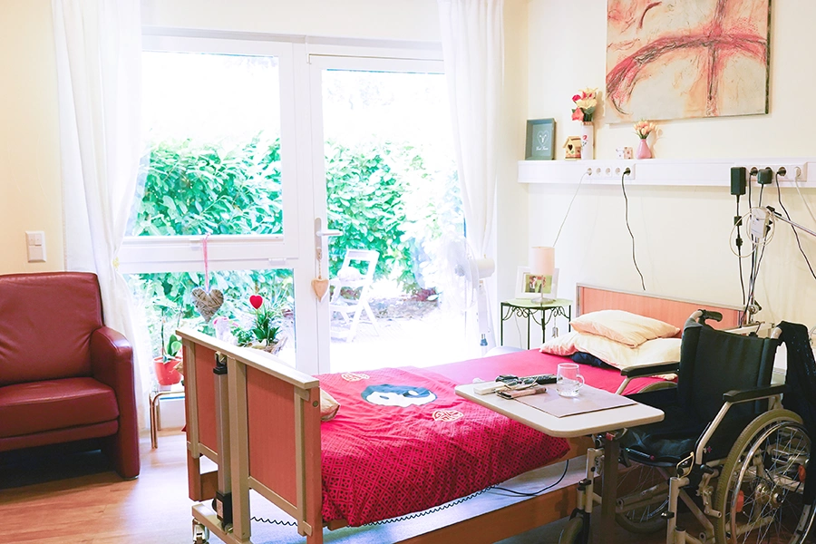 holas-ambulante-intensivpflege-beatmungspflege-wohngemeinschaft-fley-06