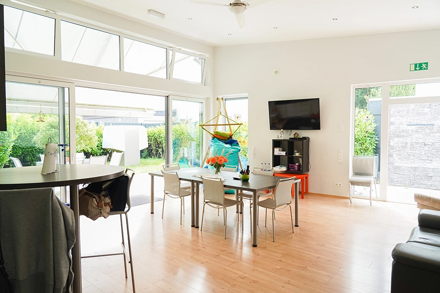 pflegedienst-holas-hagen-intensivpflege-beatmungspflege-wg-hohenlimburg-03